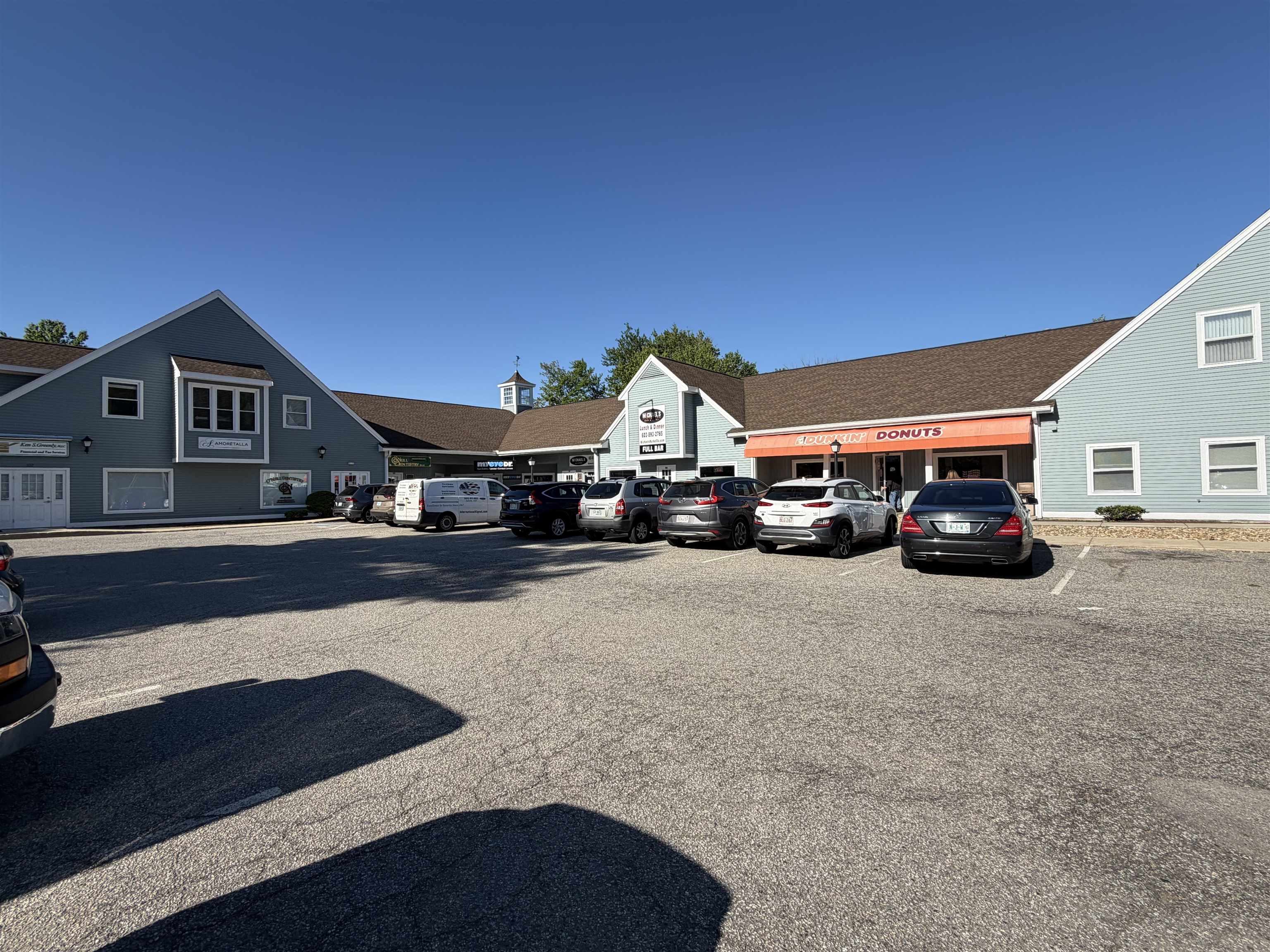 8 Stiles Road 106