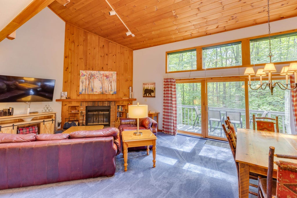 Photo of 20 Marcalus Road #4, Lincoln, NH 03251 (MLS # 5109521)