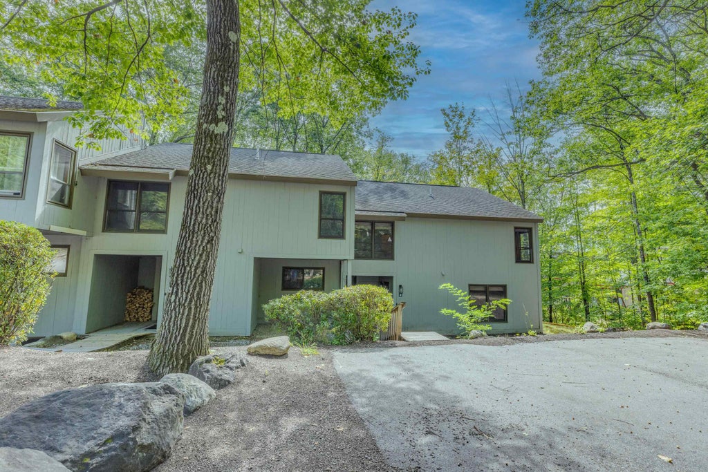 Photo of 20 Marcalus Road #4, Lincoln, NH 03251 (MLS # 5109521)