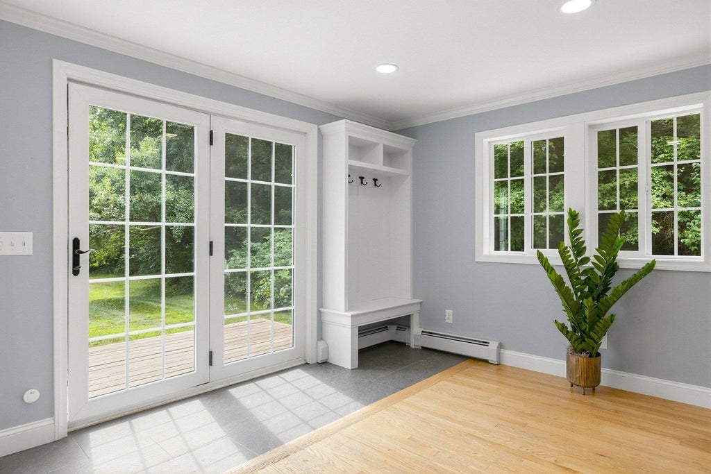 Photo of 8 Brookhaven Road, Kingston, NH 03848 (MLS # 5104934)