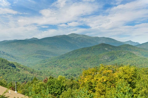 Photo of 4 Mountainview Road #4L, Bartlett, NH 03812 (MLS # 5111712)