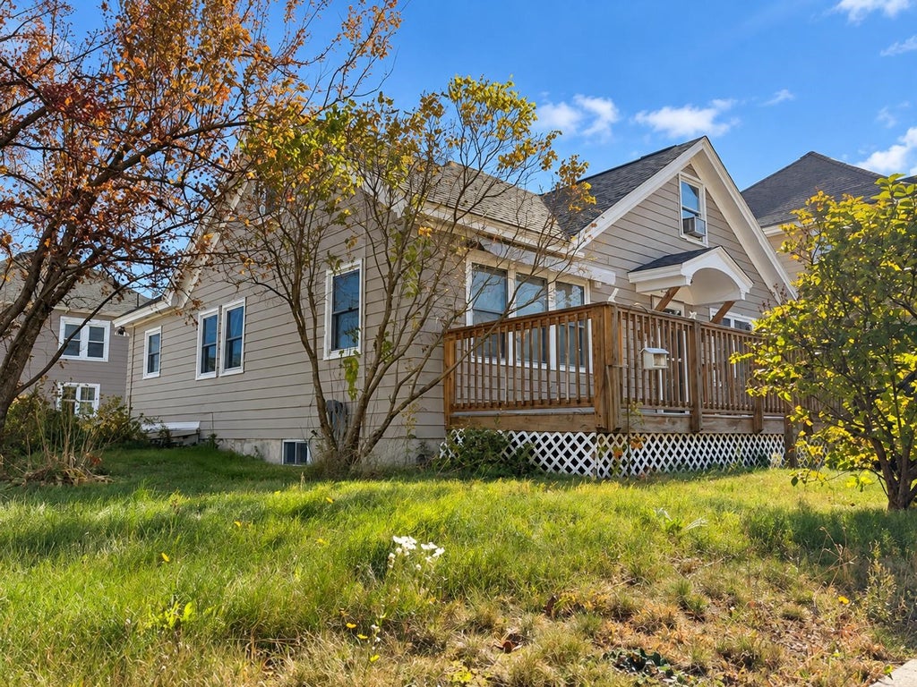 Photo of 706 3Rd Avenue, Berlin, NH 03570 (MLS # 5114183)