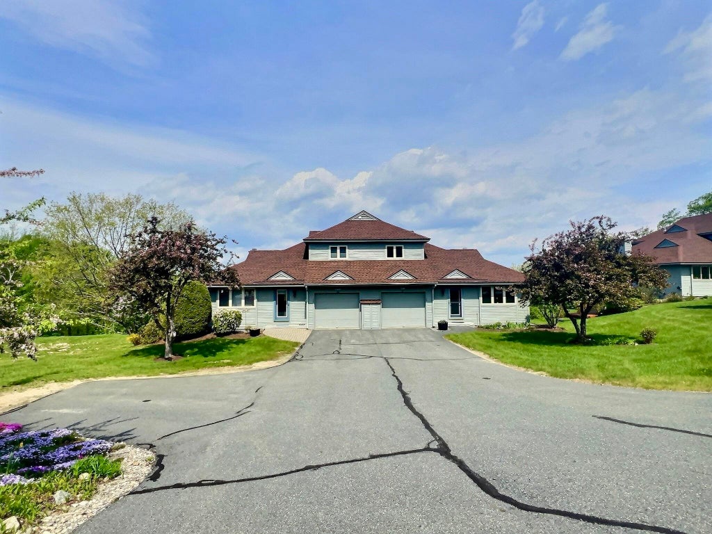 Photo of 19 North Peak Village Road, Newbury, NH 03255 (MLS # 5091022)