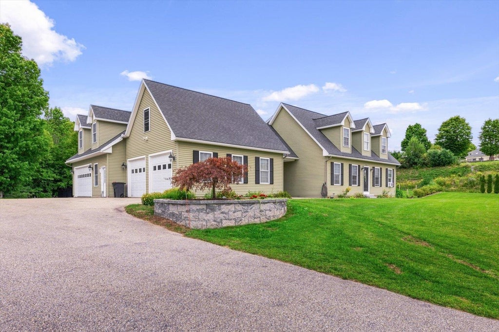Photo of 56 Lord View Drive, Jaffrey, NH 03452 (MLS # 5108590)