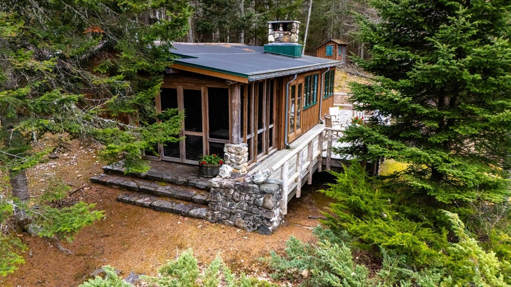 Photo of 36 Mountain Road, Dalton, NH 03598 (MLS # 5089809)