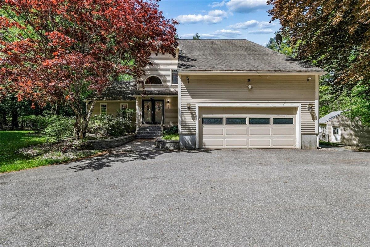 5 Cobblestone Place