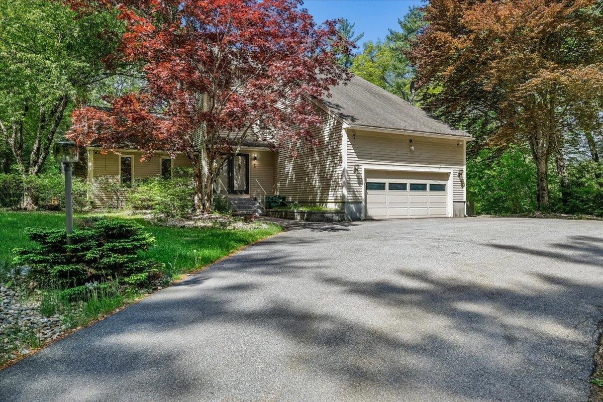 5 Cobblestone Place