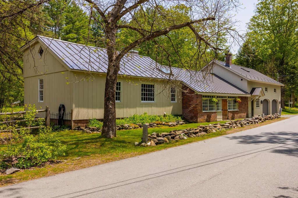 Photo of 15 Market Street, Lyme, NH 03768 (MLS # 5090157)
