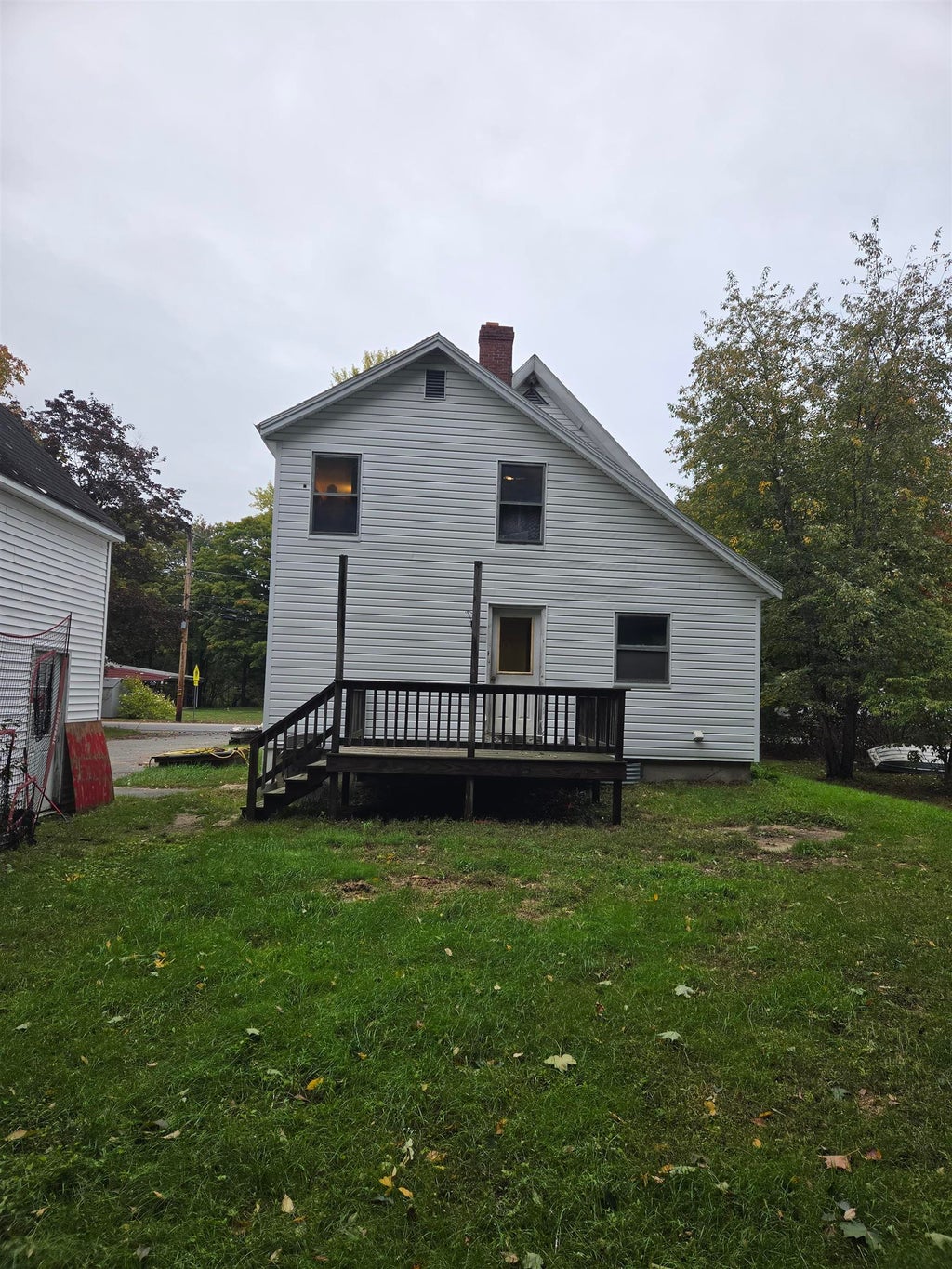 Photo of 5 Whittier Street, Newton, NH 03858 (MLS # 5112185)