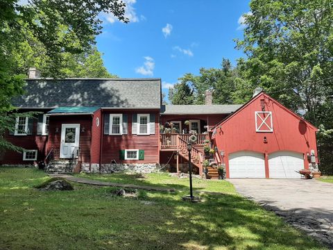 Photo of 58 West Ledge Road, Bartlett, NH 03838 (MLS # 5095050)