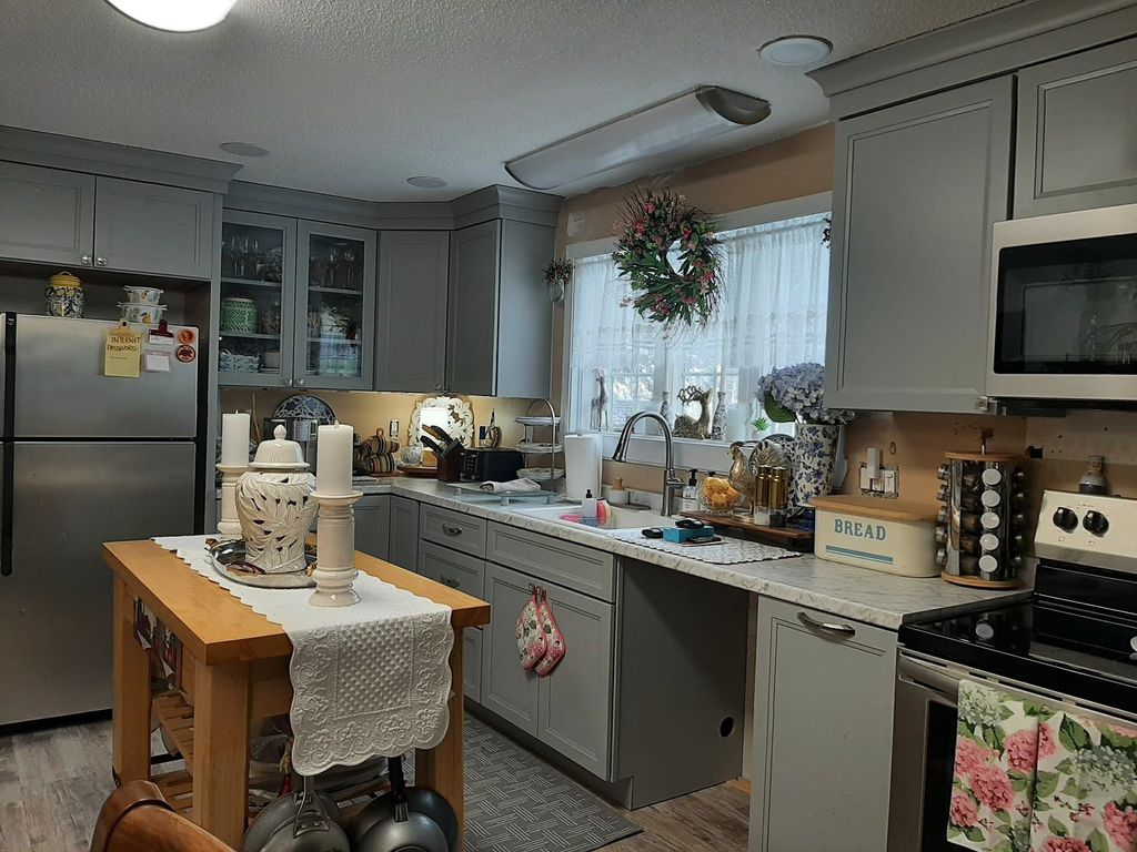 Photo of 58 West Ledge Road, Bartlett, NH 03838 (MLS # 5095050)