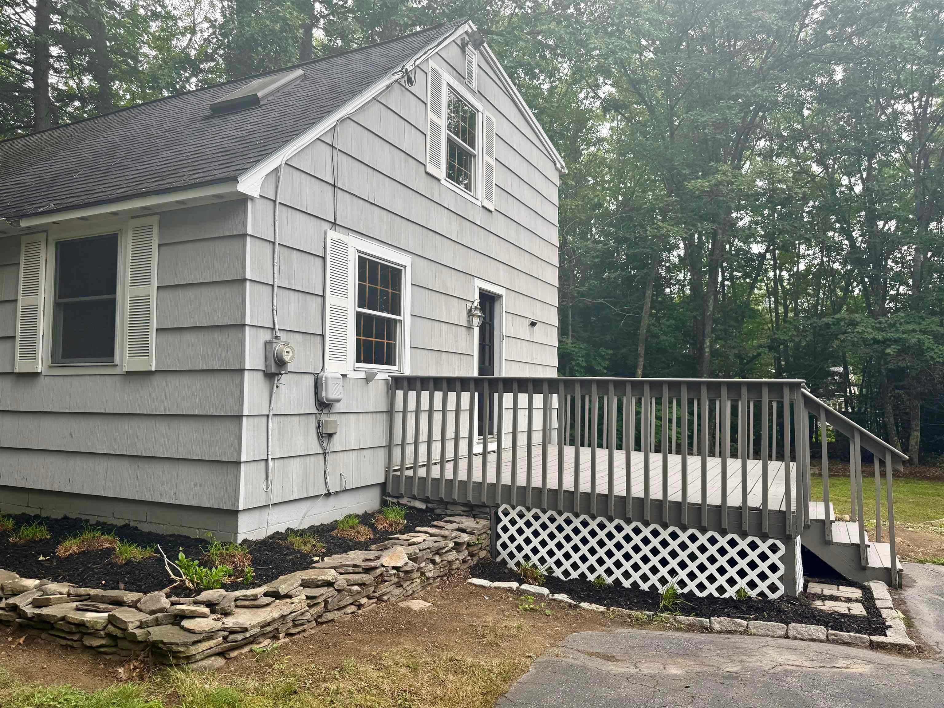 41 Henderson Road