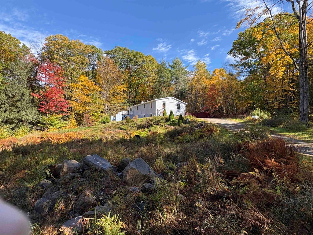 Photo of 196 Rhododendron Road, Fitzwilliam, NH 03447 (MLS # 5114276)