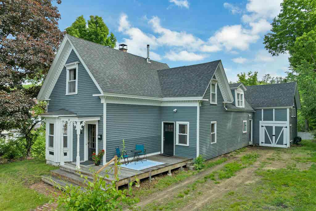 Photo of 29 Ayles Court, Franklin, NH 03235 (MLS # 5093139)