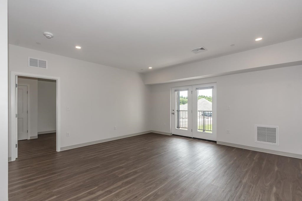 Photo of 2 Optical Loop #201, Londonderry, NH 03053 (MLS # 5108319)