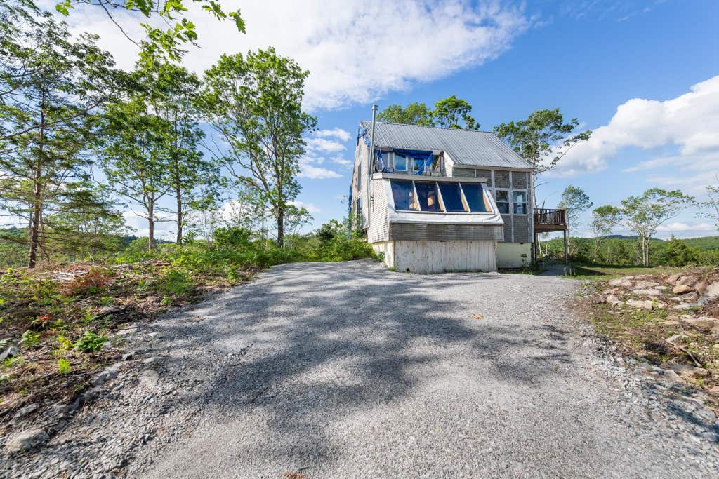 Photo of 81 Disdam Road, Holderness, NH 03245 (MLS # 5095940)