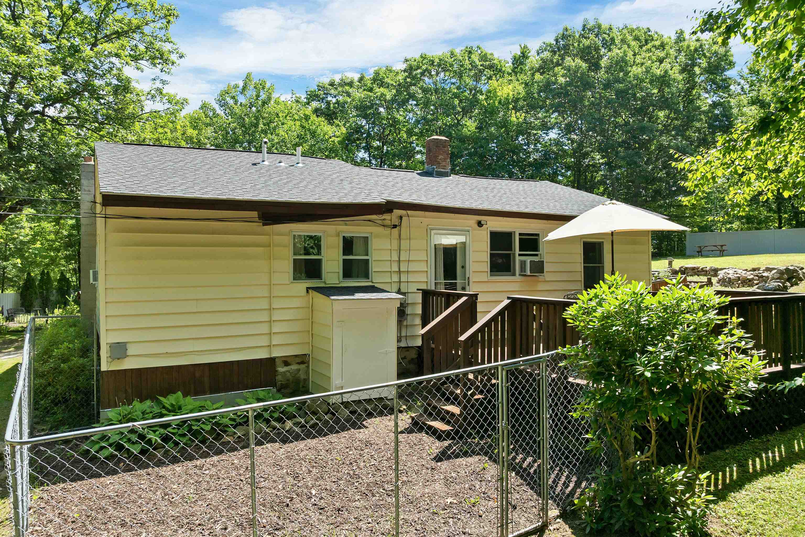 30 Roy Road