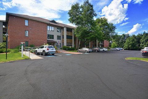 Photo of 500 Candlewood Park Drive #35, Nashua, NH 03062 (MLS # 5099353)