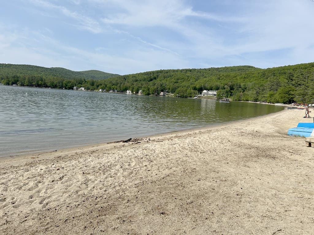 Photo of 155 Whittemore Point Road, Bridgewater, NH 03222 (MLS # 5026855)