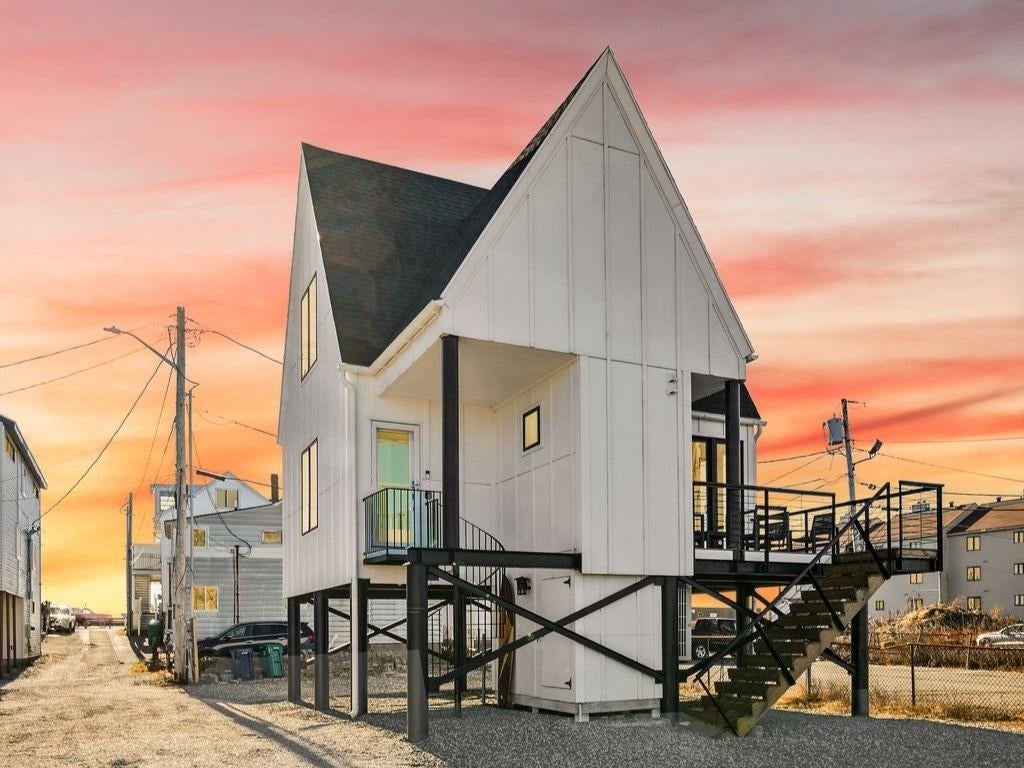 10 Anchor Street
