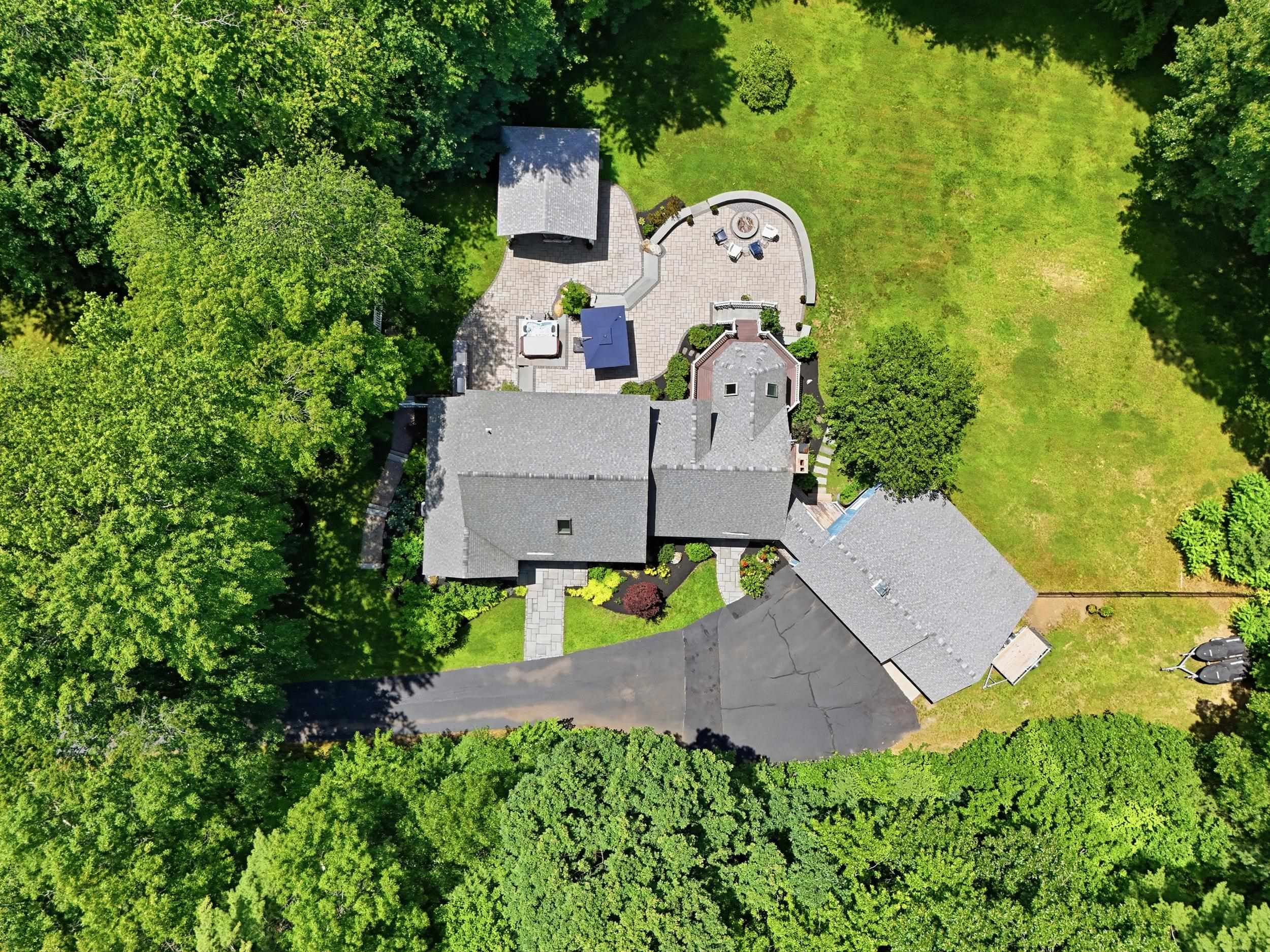 3 Indian Ridge Road