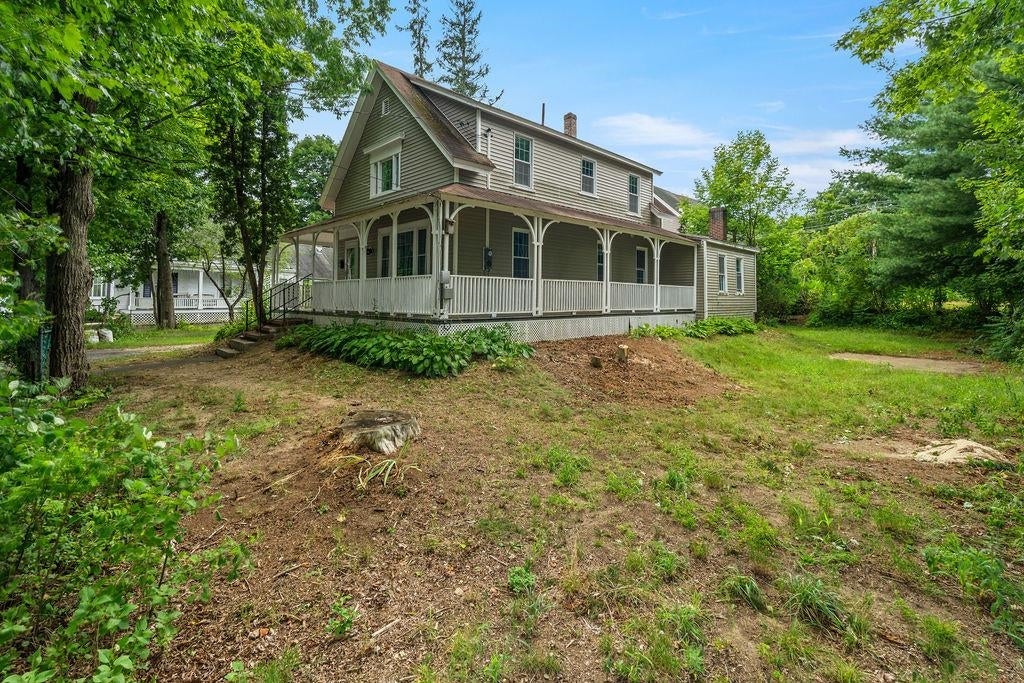 Photo of 1 Summer Street, Farmington, NH 03835 (MLS # 5107959)