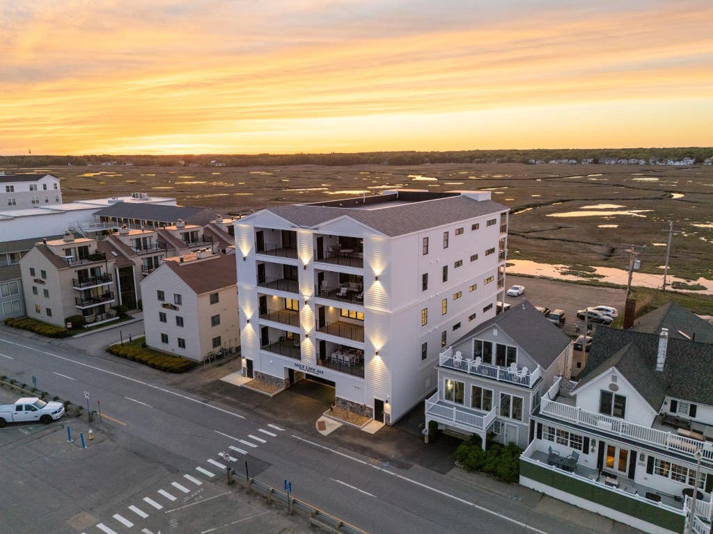 Photo of 465 Ocean Boulevard #301, Hampton, NH 03842 (MLS # 5092033)