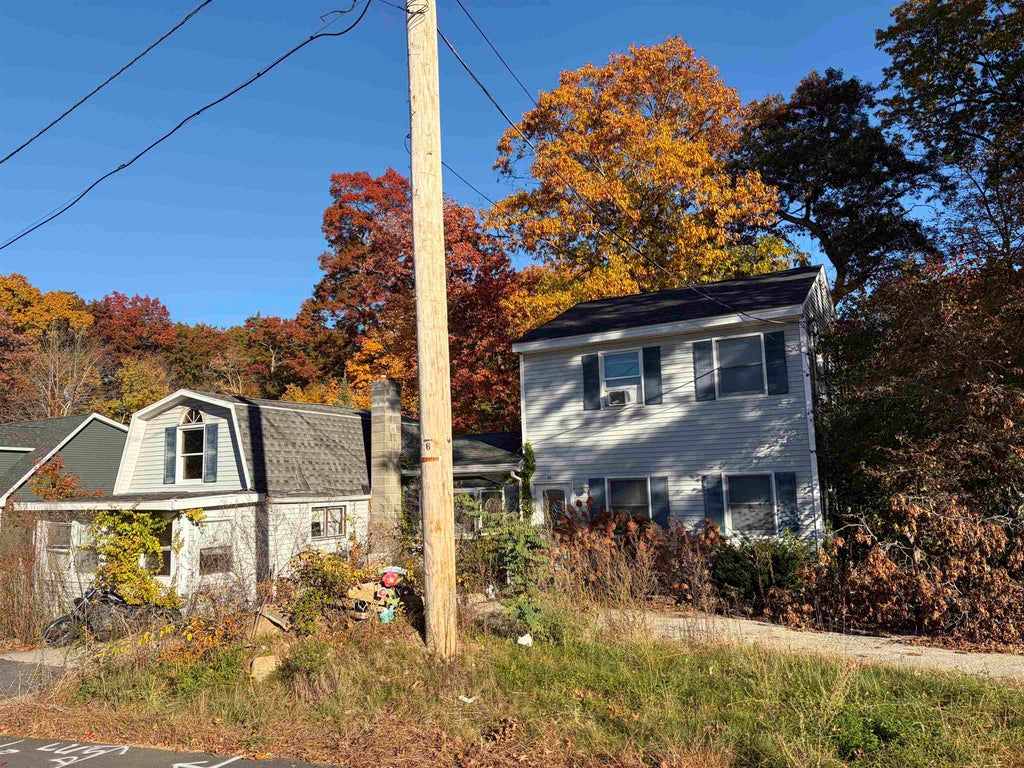 Photo of 30 Dennison Avenue, Salem, NH 03079 (MLS # 5115791)