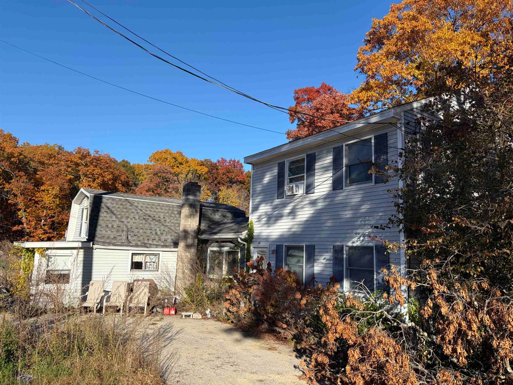 Photo of 30 Dennison Avenue, Salem, NH 03079 (MLS # 5115791)