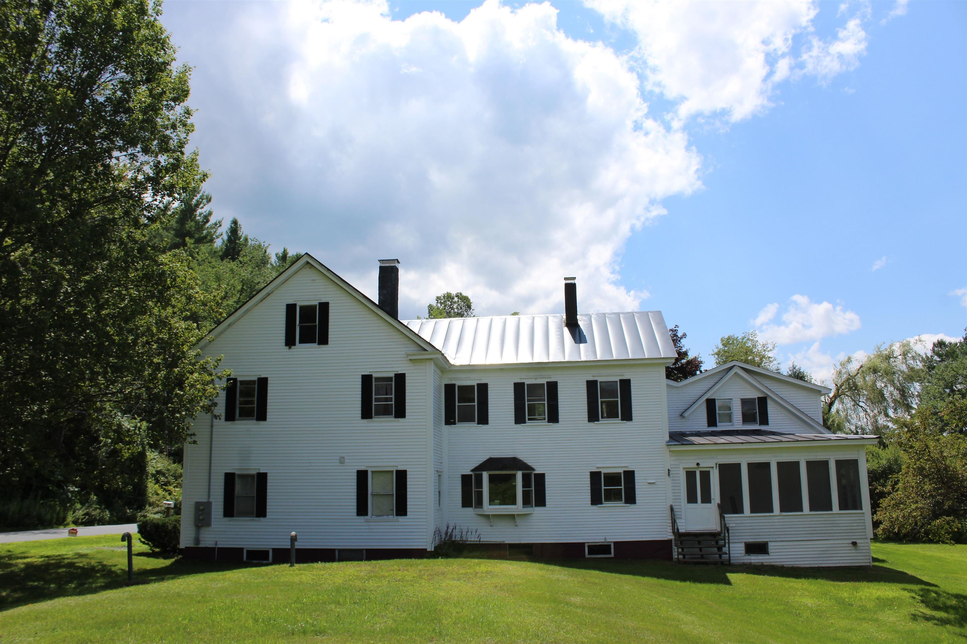207 River Road
