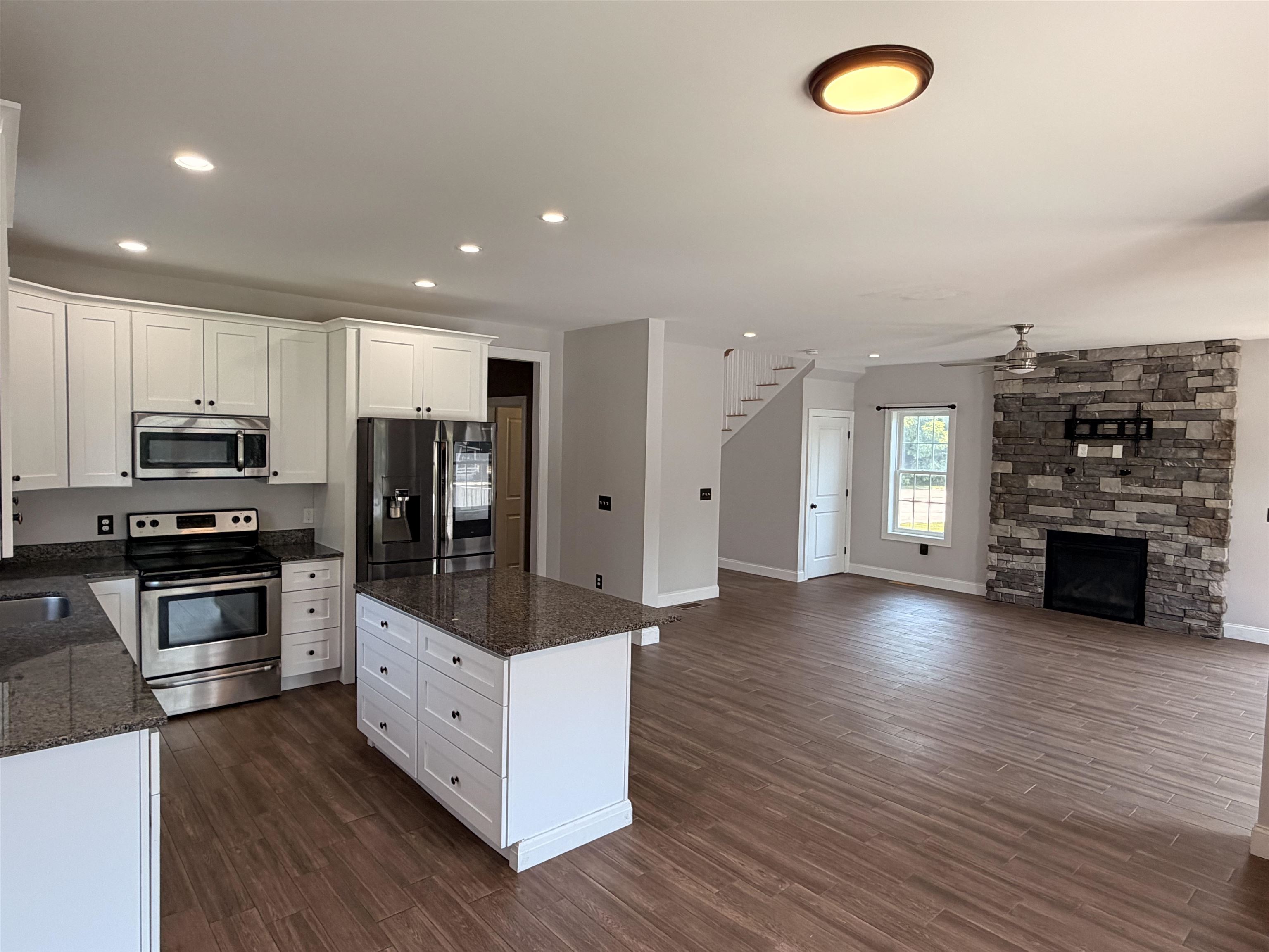 15 Chandler Way