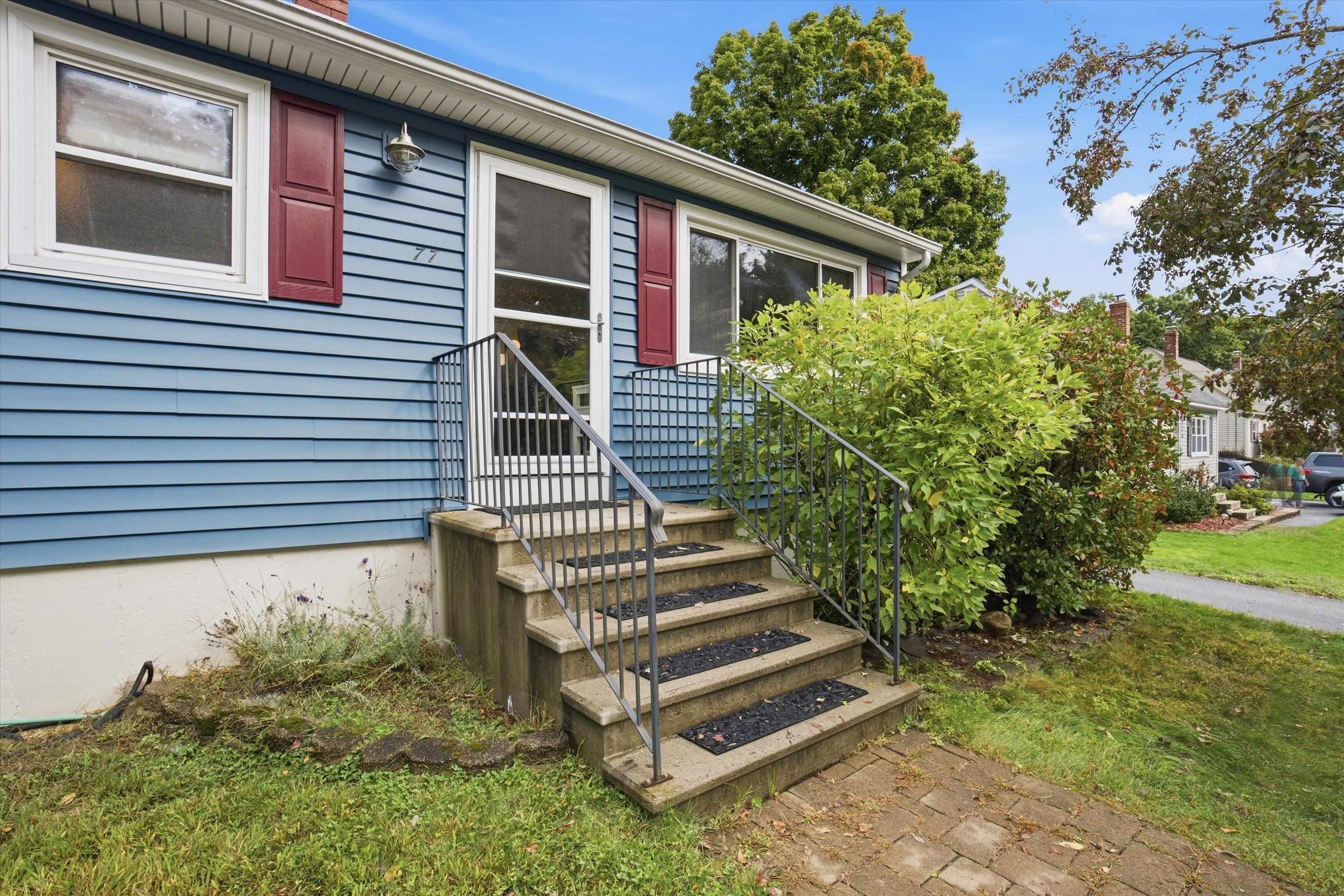 77 Coburn Street