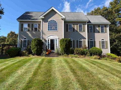 Photo of 5 Fiddlehead Lane, Chester, NH 03036 (MLS # 5113034)