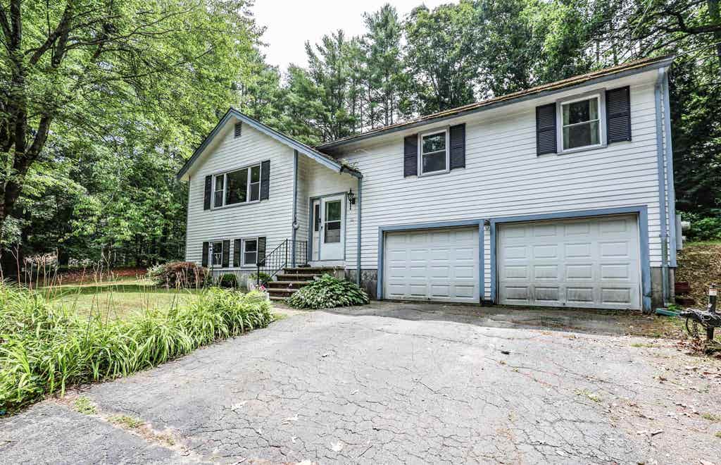 Photo of 113 Currier Avenue, Peterborough, NH 03458 (MLS # 5101973)