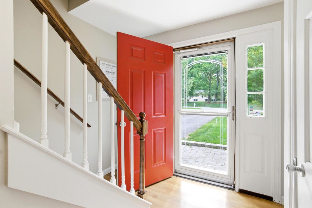Photo of 20 Ministerial Drive, Merrimack, NH 03054 (MLS # 5091327)
