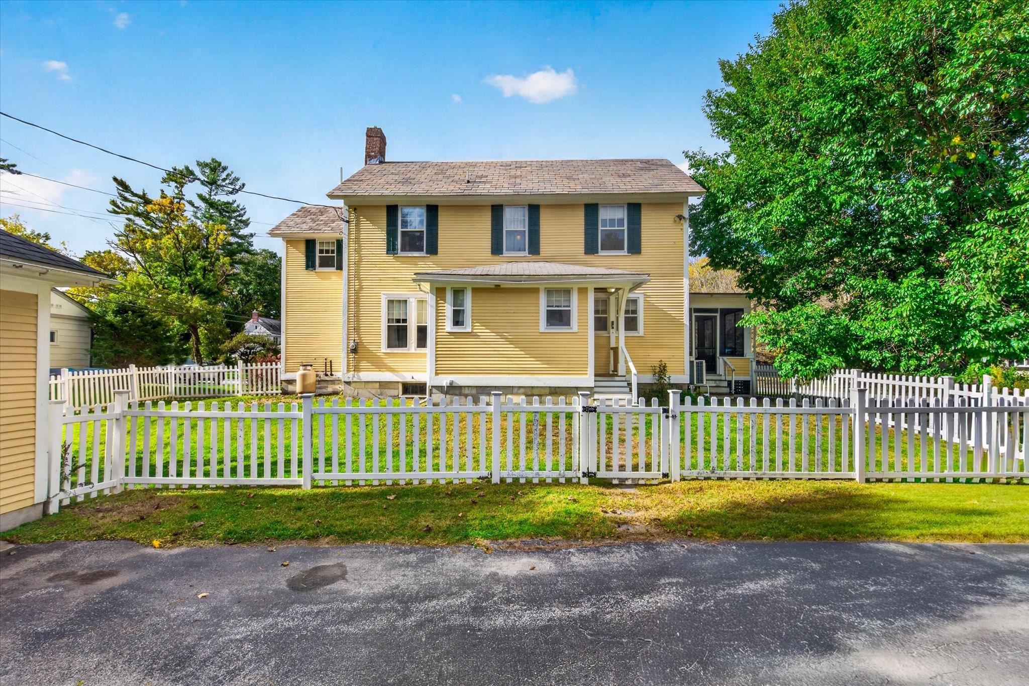 63 Warner Avenue