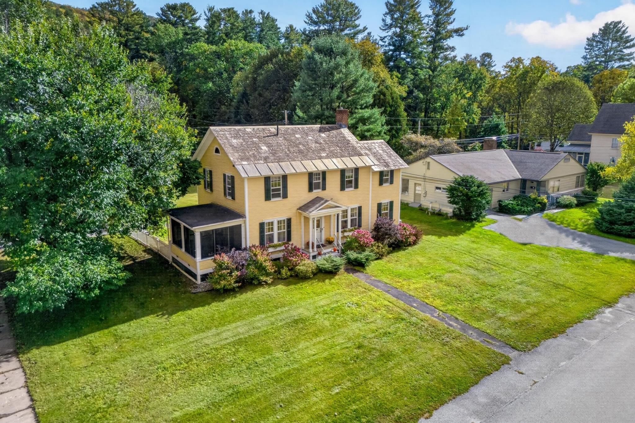 63 Warner Avenue