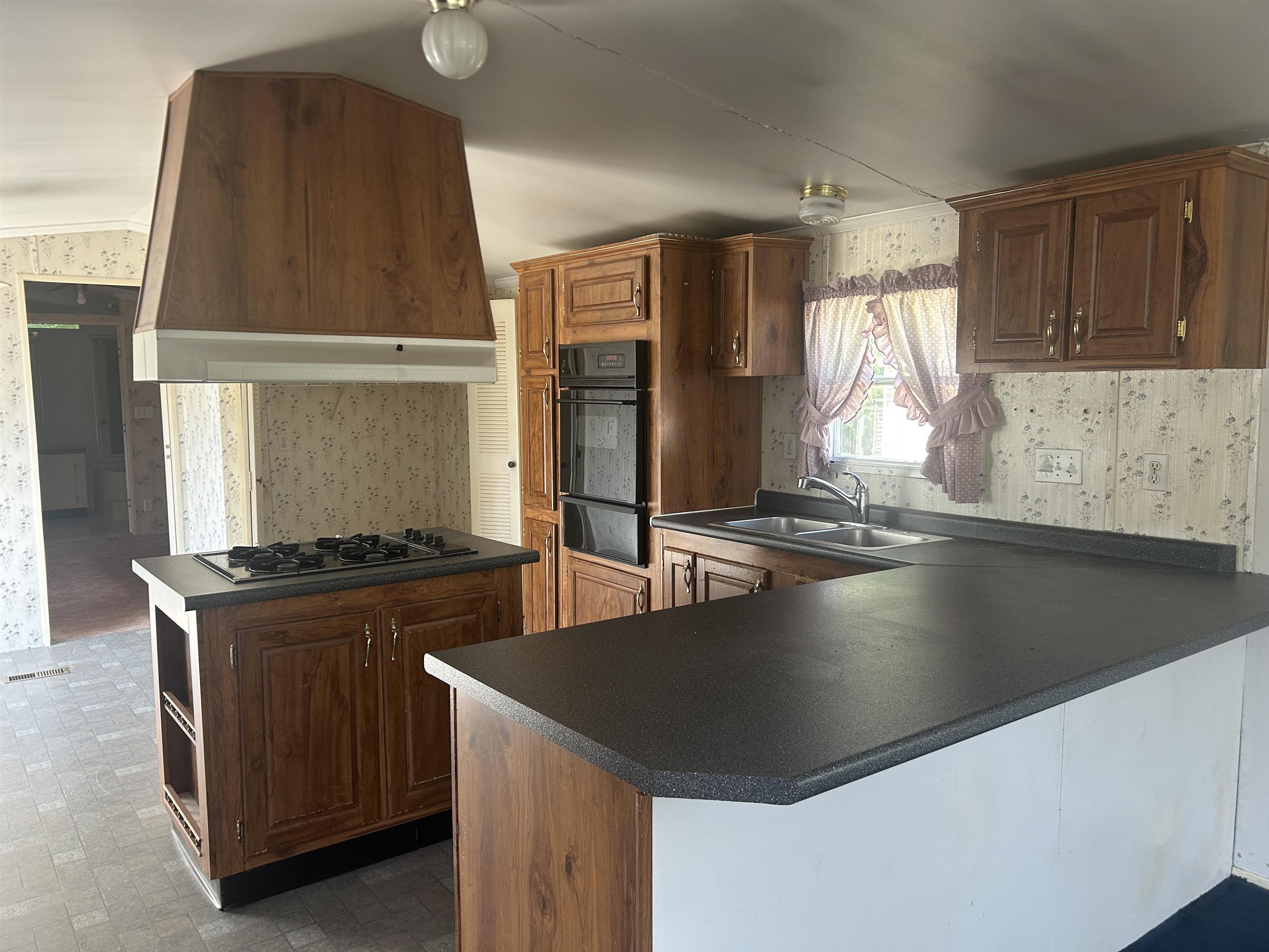 136 Sherwood Glen