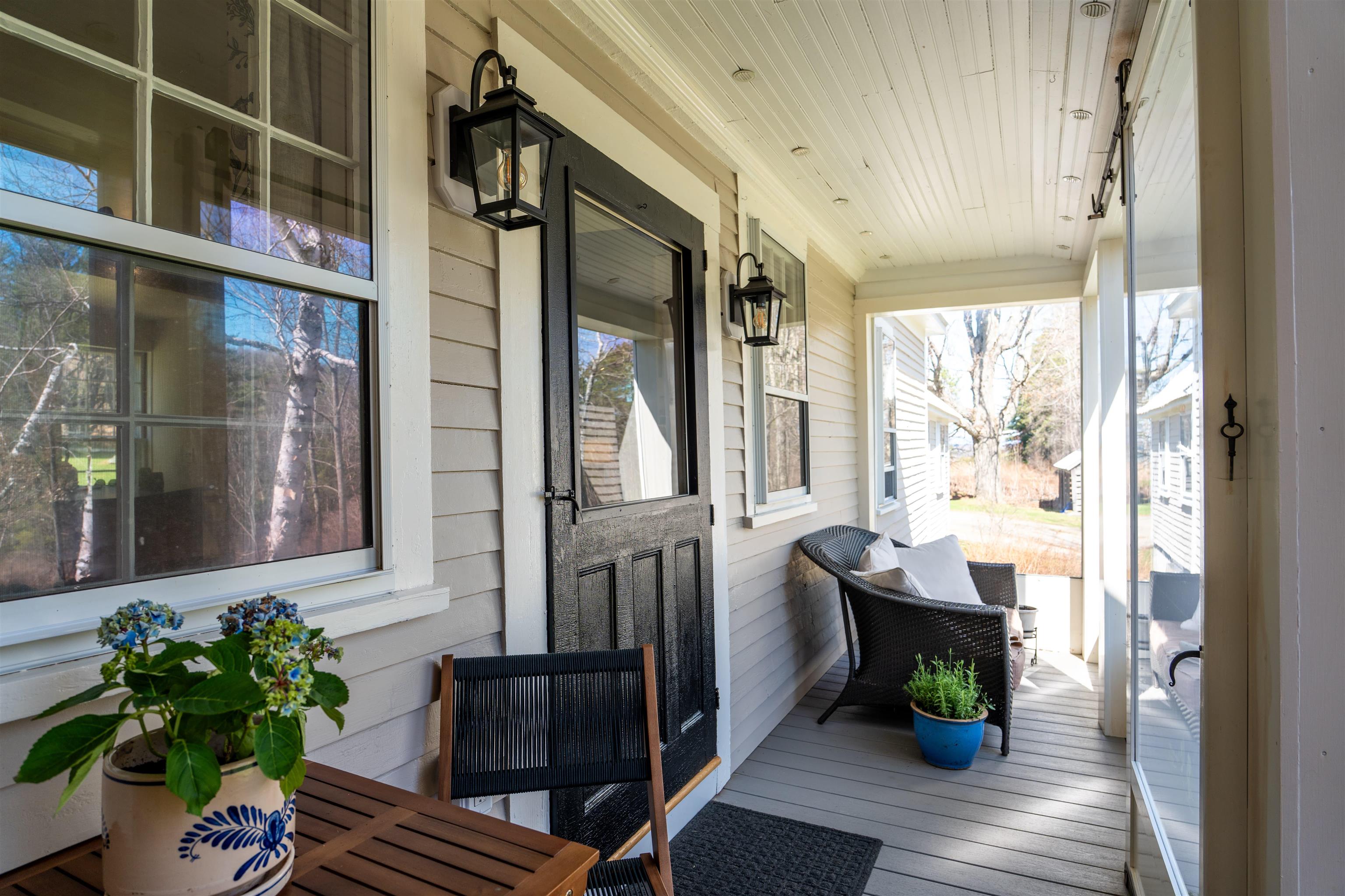 994 Pearl Lake Road