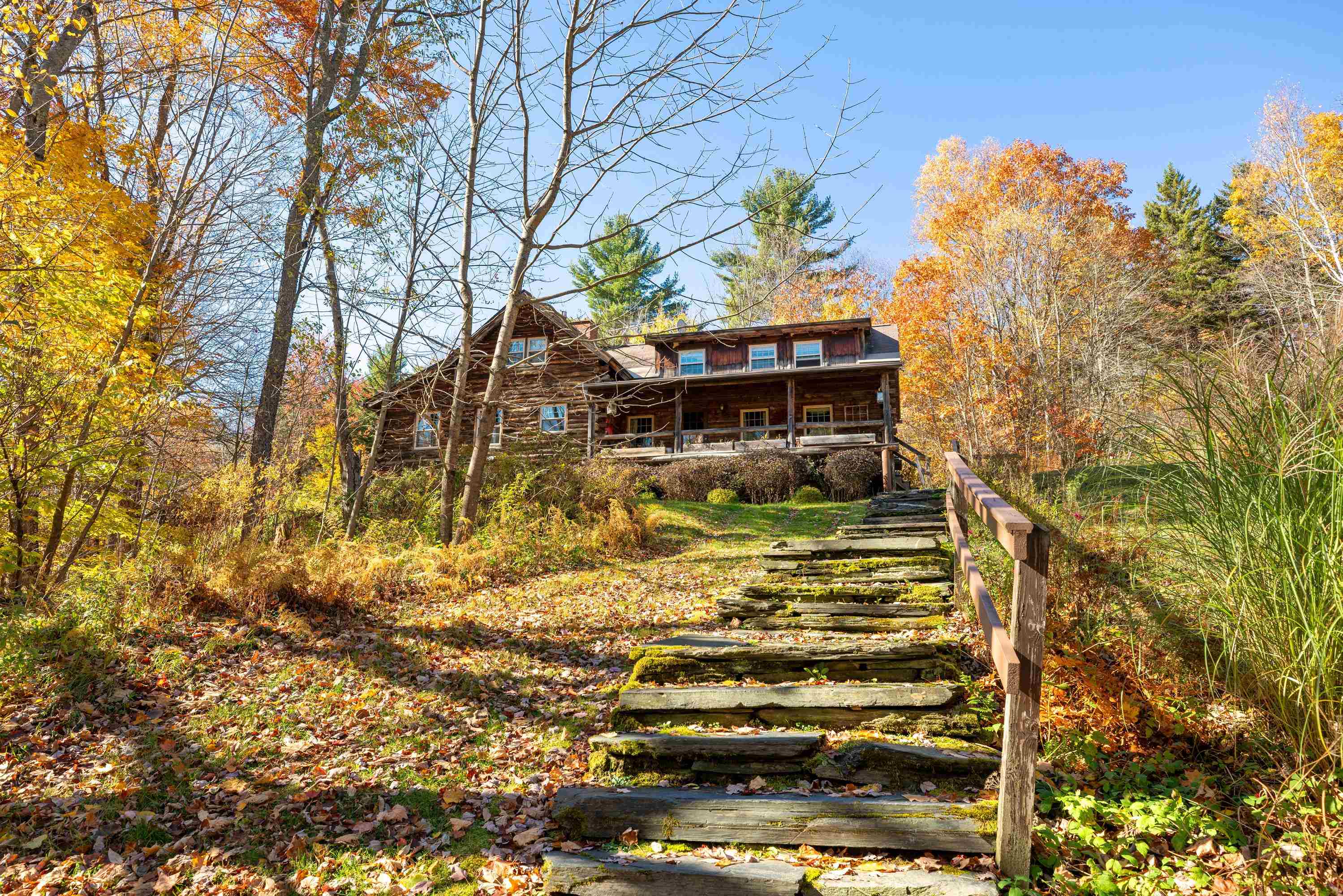 1406 W Hill Road