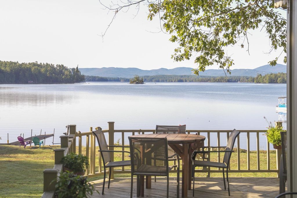 Photo of 3 Brewster Road, Tuftonboro, NH 03816 (MLS # 5092092)