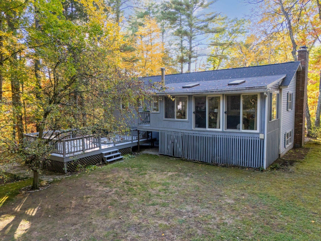 Photo of 8 Presidential Road, Bedford, NH 03110 (MLS # 5115347)