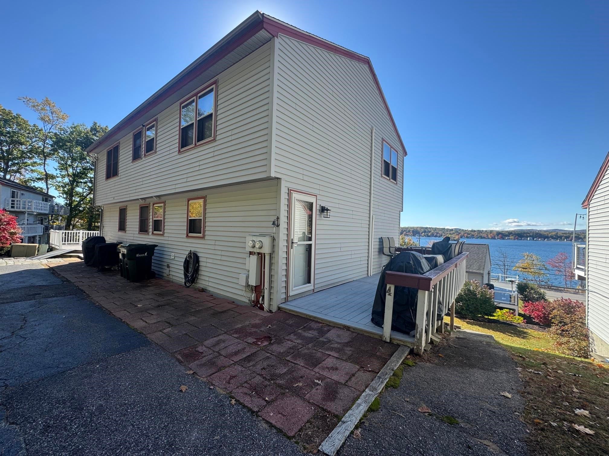 147 Weirs Boulevard 4