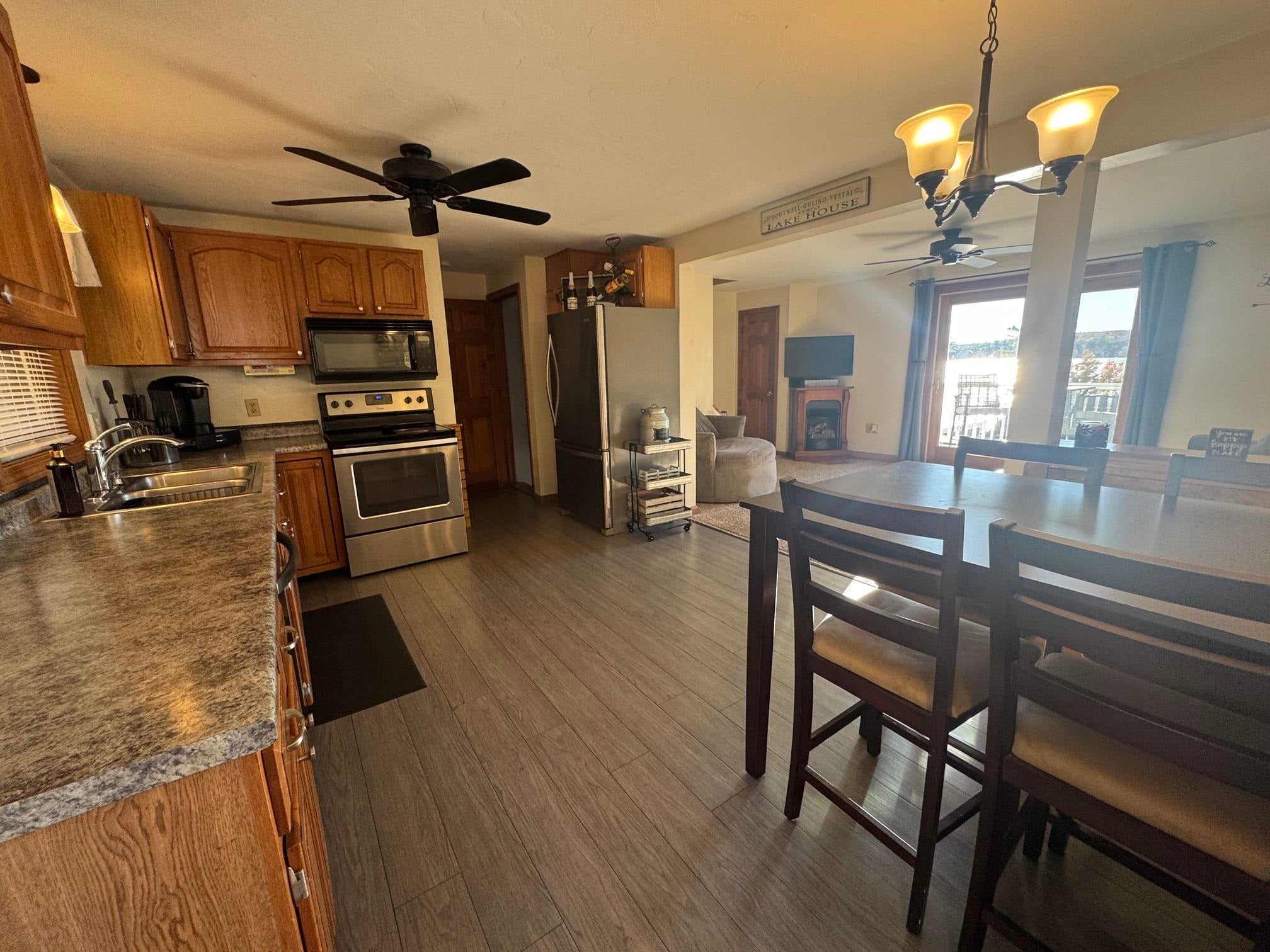 147 Weirs Boulevard 4