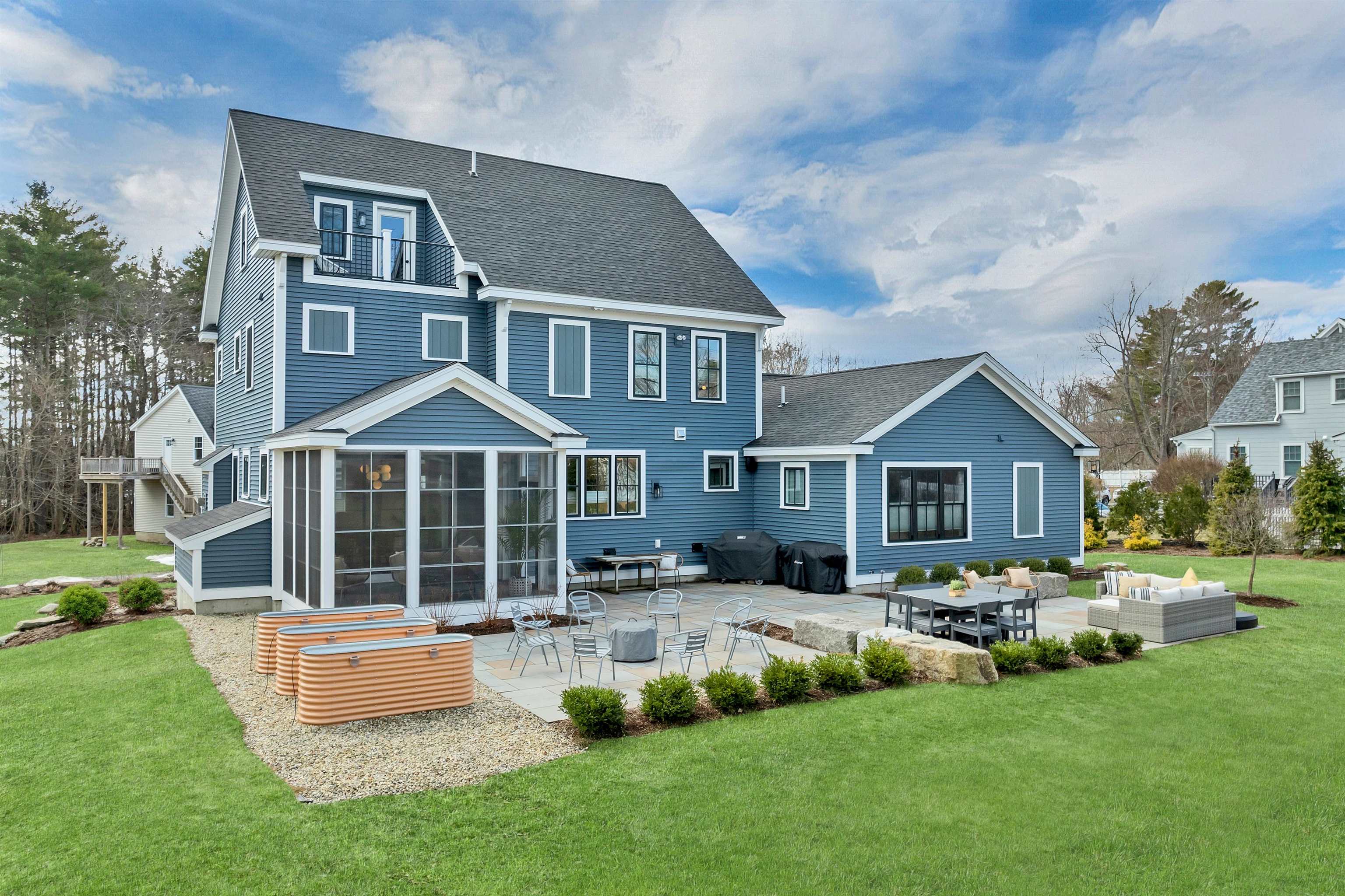 45 Artwill Avenue