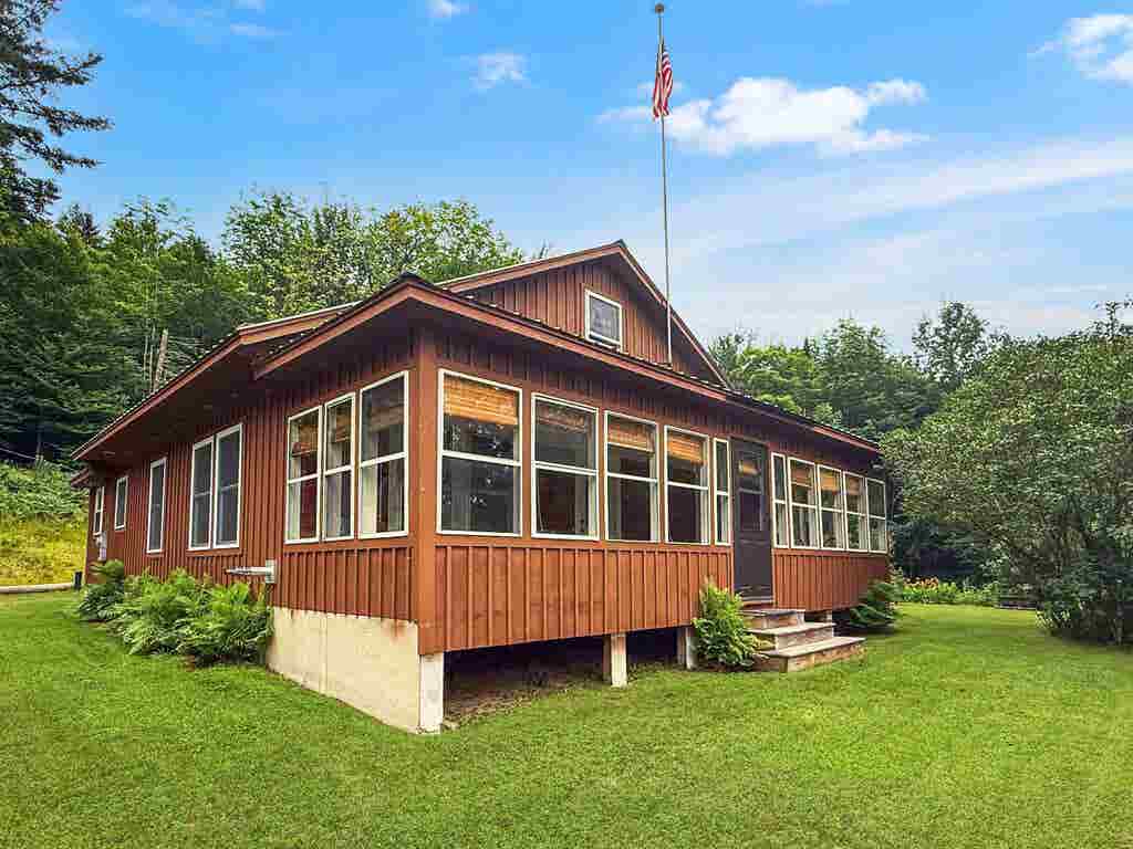 Photo of 44 Spur Road, Stratford, NH 03590 (MLS # 5100977)
