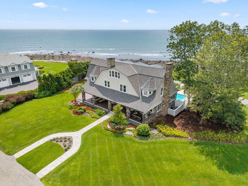 Photo of 24 Straws Point, Rye, NH 03870 (MLS # 5101732)