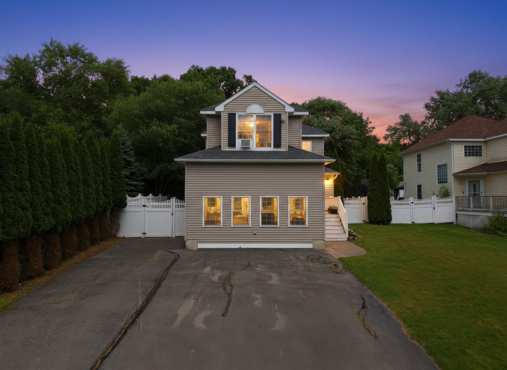 Photo of 12 Lamprey Street, Newmarket, NH 03857 (MLS # 5095081)