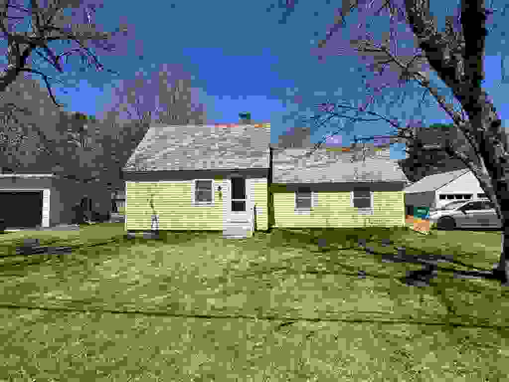Photo of 489 Elm Street, Keene, NH 03431 (MLS # 5085402)