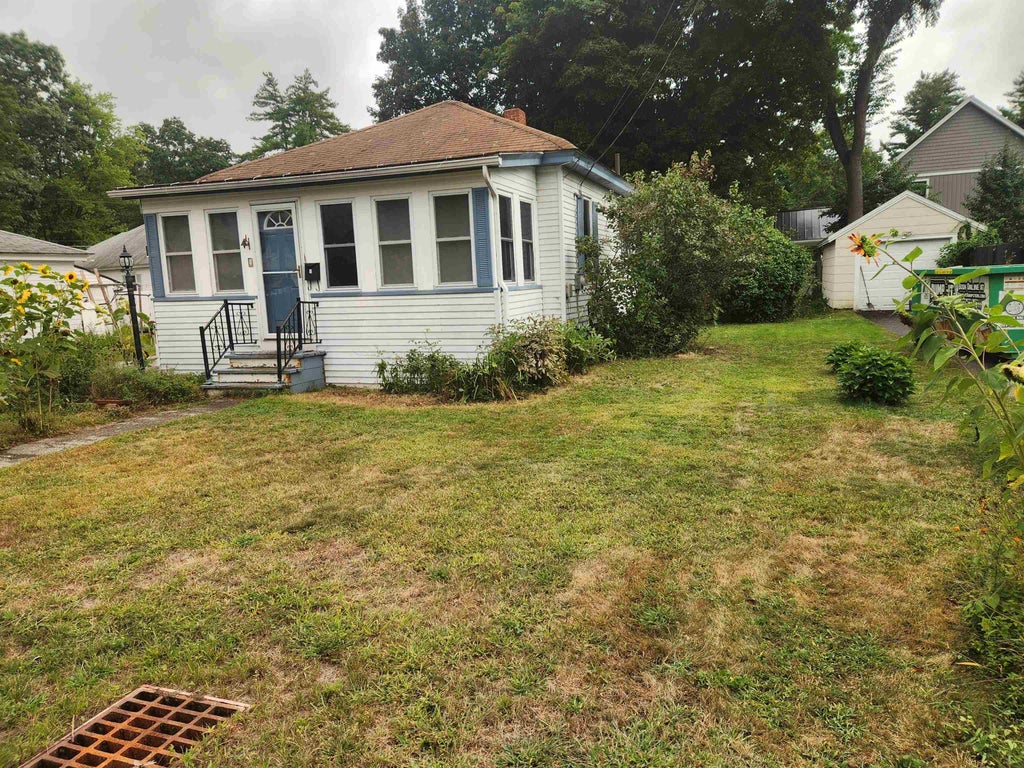 Photo of 1 Wood Avenue, Concord, NH 03301 (MLS # 5107867)
